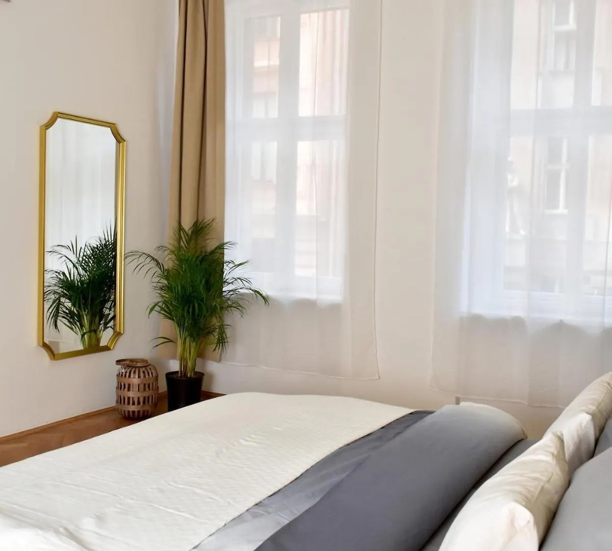 Central One Bedroom Apartment Praha